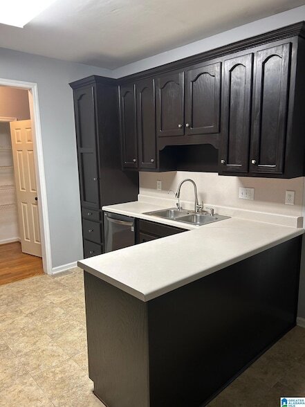 Building Photo - 2154 Russet Meadows Ln