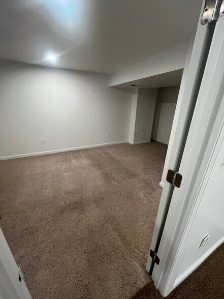 Building Photo - 4640 S Lowell Blvd