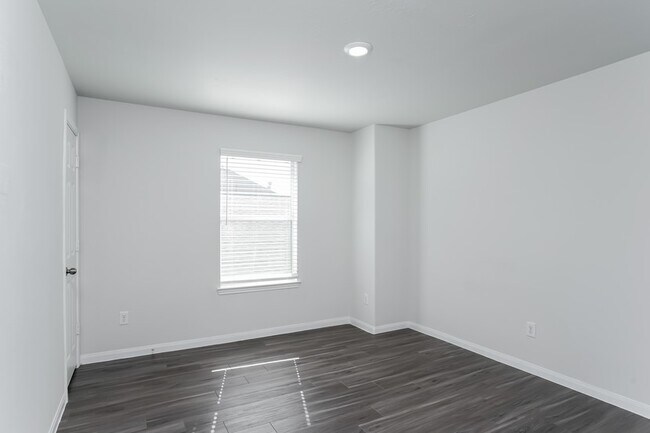 Building Photo - 823 Frontera Ct