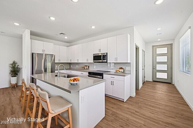 Building Photo - 2131 JENNIFER LYNN Way