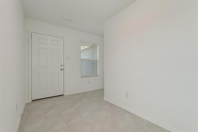 Building Photo - 7625 Bluebell Ln