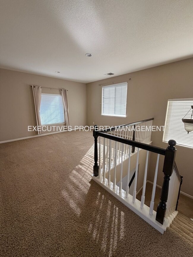 Building Photo - 3895 Bethpage St