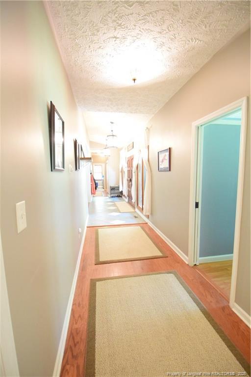 Building Photo - 187 Lakewind Ct