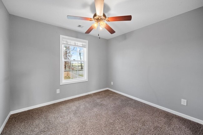 Building Photo - Move-In Special Available! Stunning Home with No Backyard Neighbors!