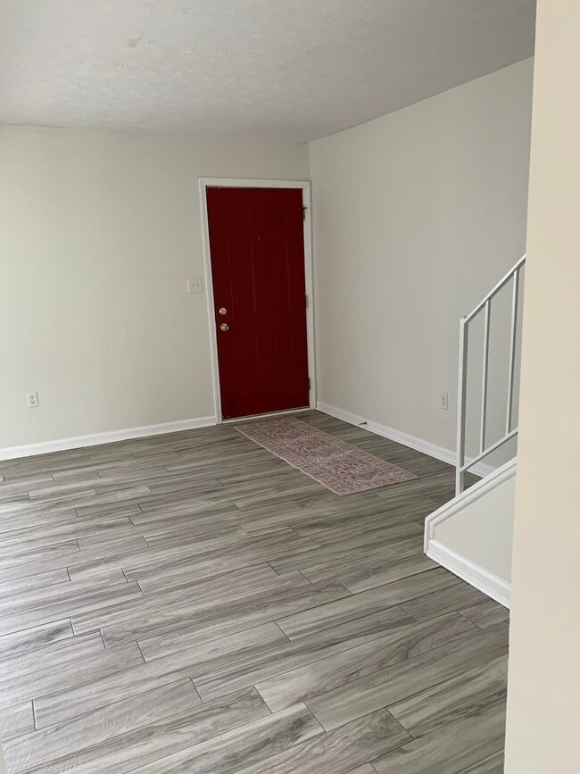 Building Photo - 7752 Montgomery Rd