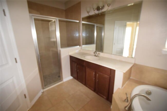 Building Photo - 2021 Beacon Landing Cir