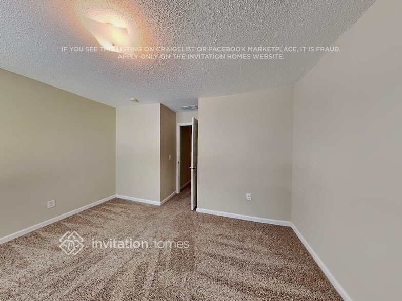 Building Photo - 680 Willow Bend Dr