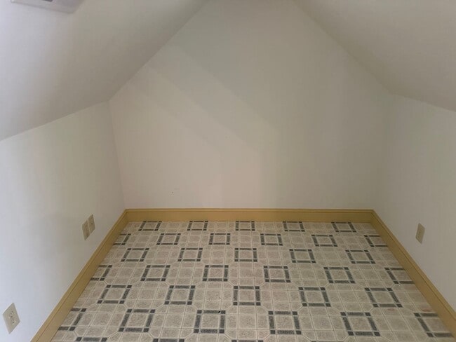 Building Photo - 110 Wimbledon Ct
