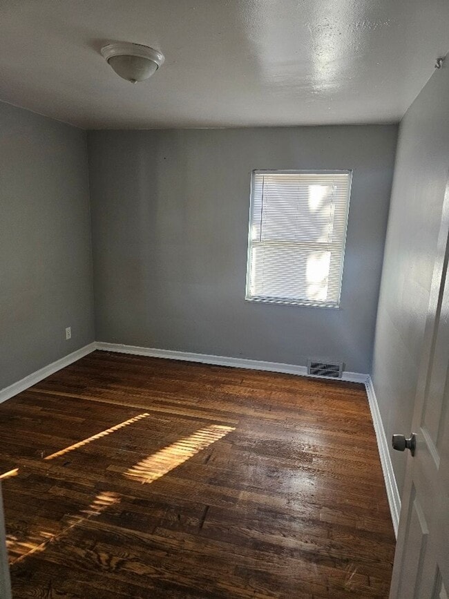 Building Photo - 5772 Guilford- 3 Beds & 1.5 Bath for Rent!