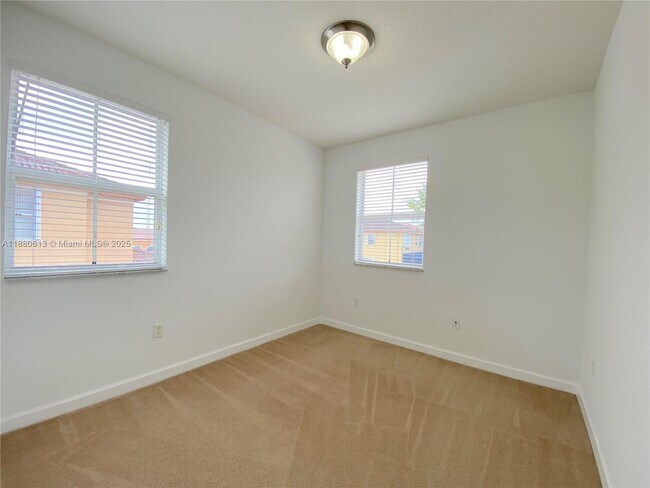 Building Photo - 11005 NW 87th St