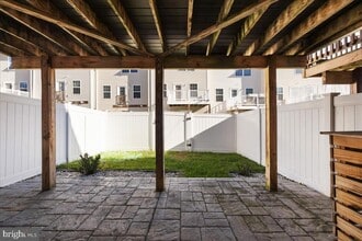 Building Photo - 109 Lance Wy