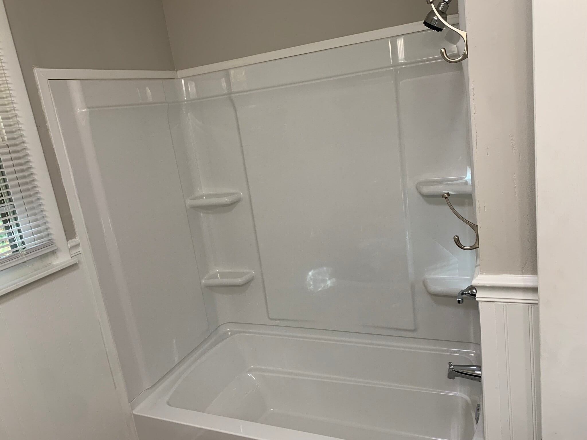 Building Photo - 276 Bonnasprings Dr