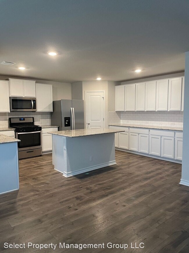 Building Photo - 3 br, 2.5 bath House - 13358 Ailey Knoll