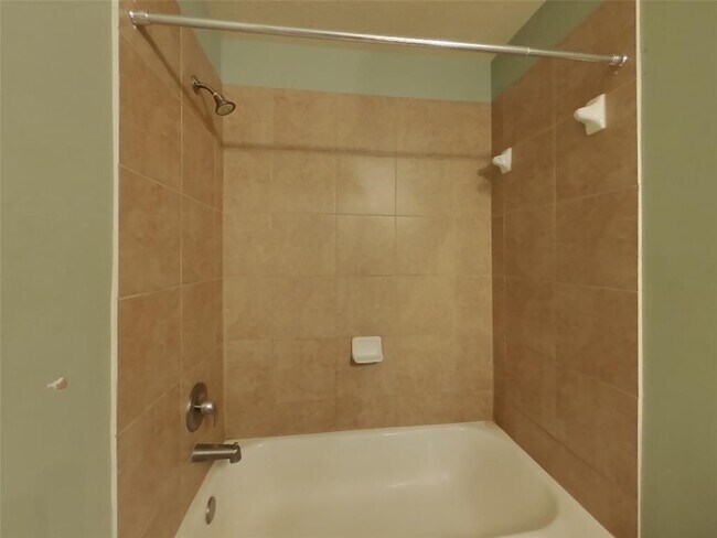 Building Photo - 28906 Hidden Cove Dr