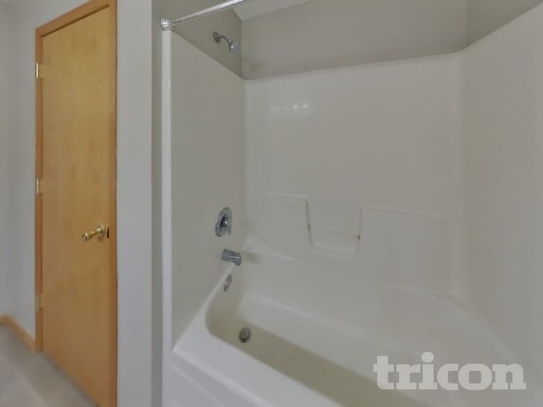 Building Photo - 10082 179th Ln NW