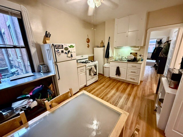 Building Photo - 26 1/2 Charter St