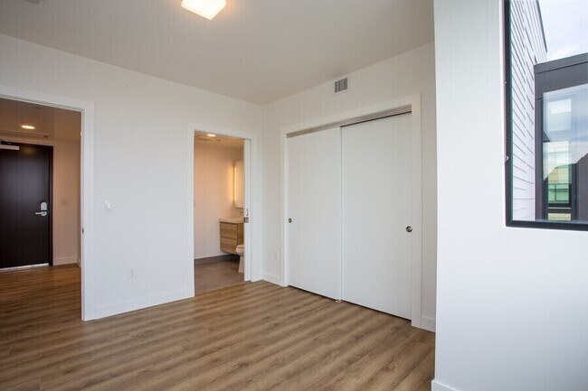 Building Photo - 601 Tennessee St