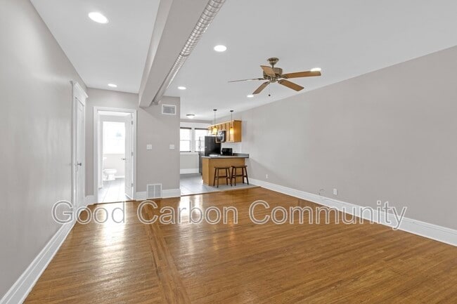 Building Photo - 1205 Hertel Ave