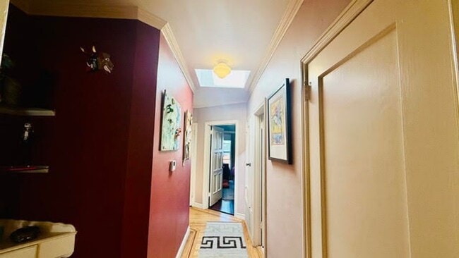 Building Photo - Whimsical 2BR/1BA, Outer Parkside Gem and Dog Friendly! FURNISHED Flexible Lease Term