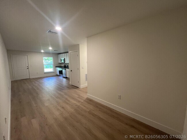 Building Photo - 311 N 16th St