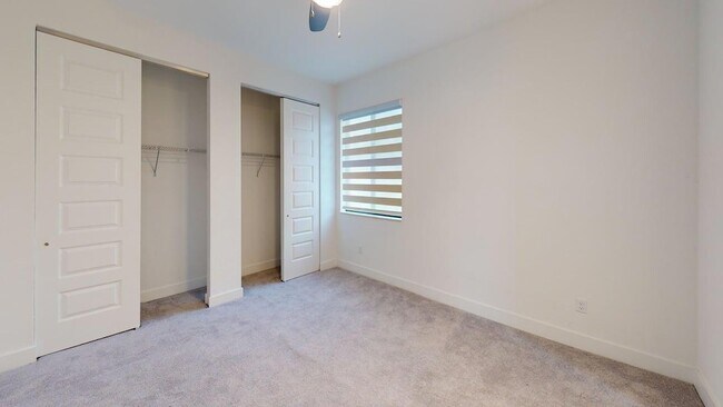 Building Photo - 10780 Oceano Wy