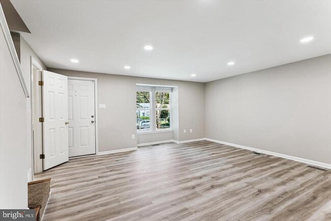 Building Photo - 8345 Silver Trumpet Dr