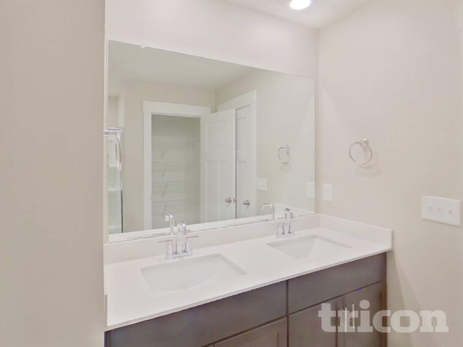 Building Photo - 202 Garrison Grove Dr