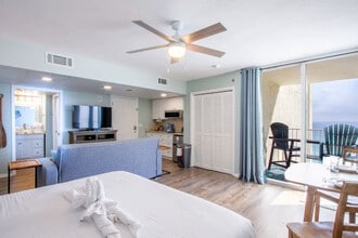 Building Photo - 10517 Front Beach Rd