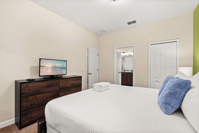 Building Photo - 1429 Wexford Way