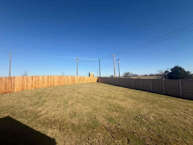 Building Photo - 18030 Prairie Falcon Wy