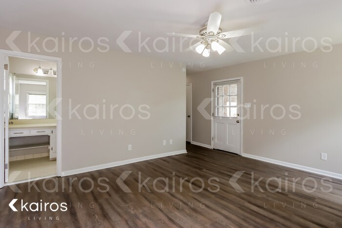 Building Photo - 201 Arrowhead Dr