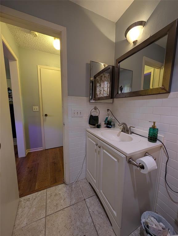 Building Photo - 3119 Tom Green St