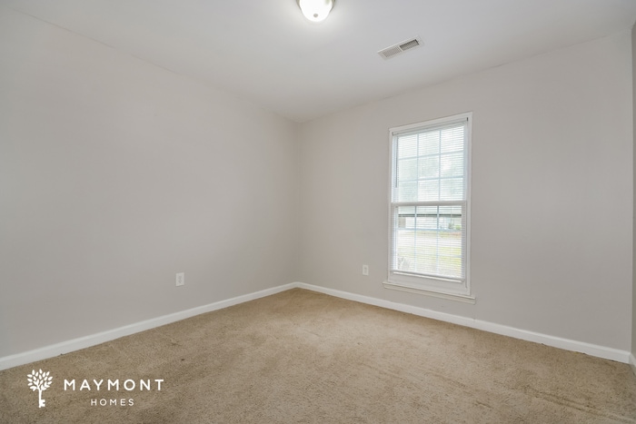 Building Photo - 98 Peppertree Ln