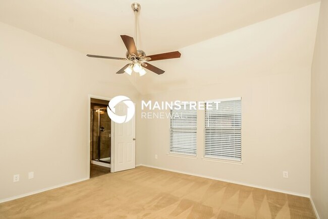 Building Photo - 1709 Lake Wood Trl