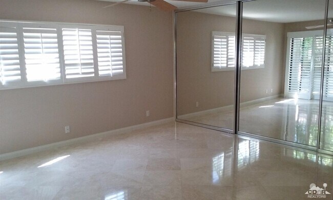 Building Photo - 70520 Gardenia Ct