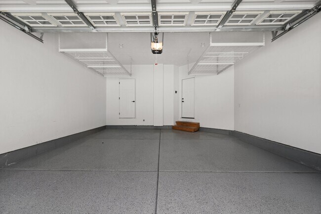 Building Photo - 15392 S Skyraider Ln