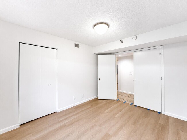 Building Photo - 340 NW 67th St