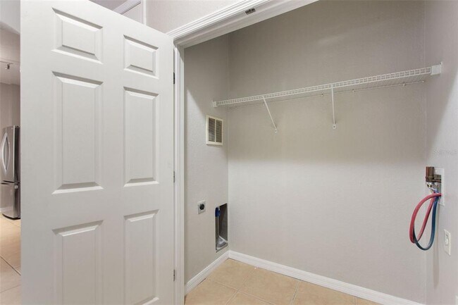 Building Photo - 1351 Venezia Ct