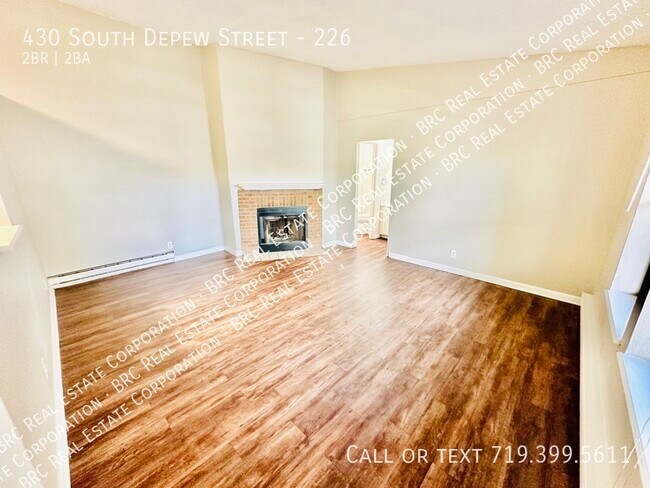 Building Photo - 430 S Depew St