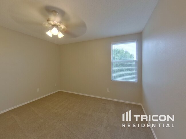 Building Photo - 5009 River Rock Blvd