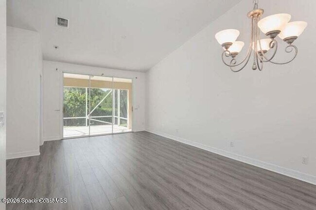 Building Photo - 421 Moray Pl