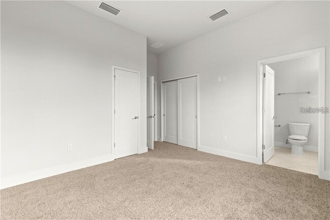 Building Photo - 4810 W McElroy Ave