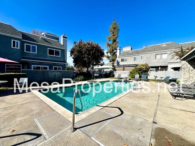 Building Photo - 1230 S Barranca Ave