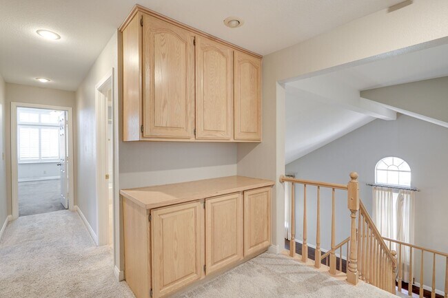 Building Photo - Luxury Meets Comfort in This Beautiful 4-Bedroom Retreat