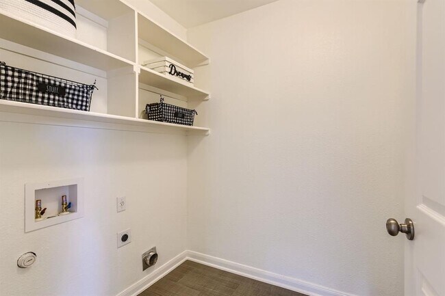 Building Photo - 6740 Poncha Pass