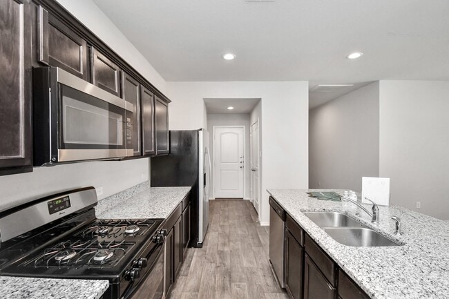 Building Photo - 14222 W Rim Ln