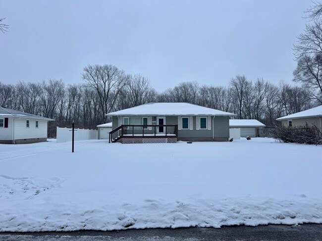 Building Photo - 7767 Montana St