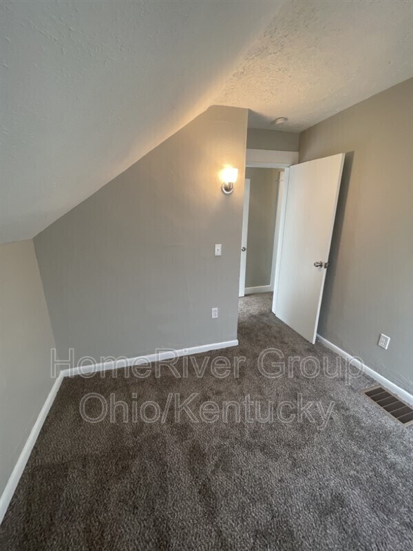 Building Photo - 2308 Fauver Ave