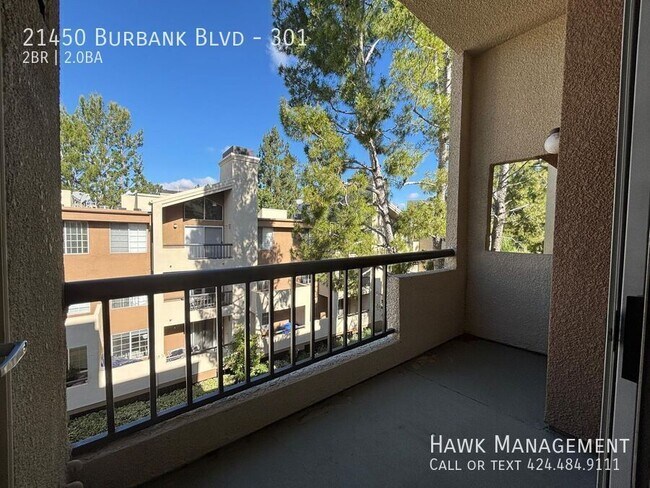 Building Photo - 21450 Burbank Blvd