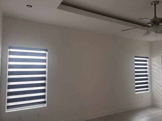 Building Photo - 2811 T.S Eliot Dr